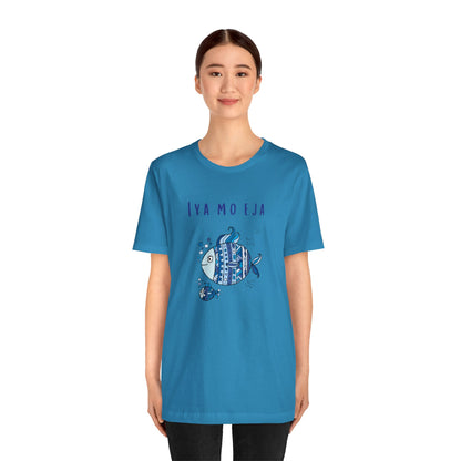 Iya Mo Eja (Mother of Fishes) T-shirt